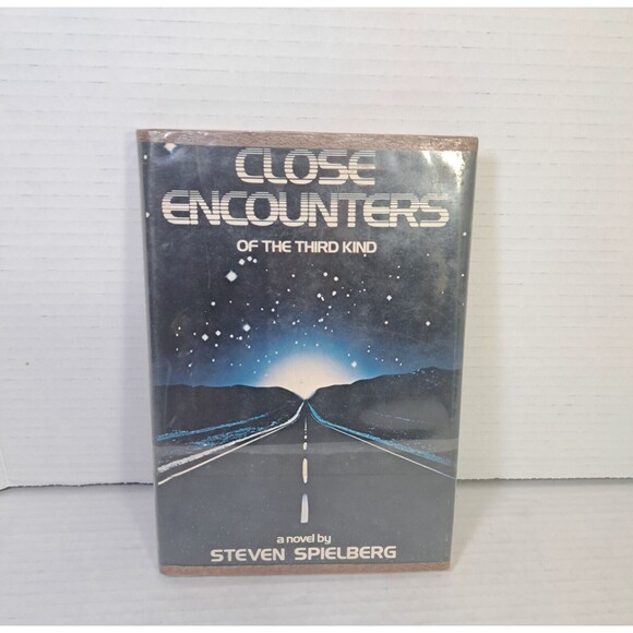 Close Encounters Of The Third Kind by Steven Spielberg Hardcover Book 1977 BCE - Picture 1 of 4